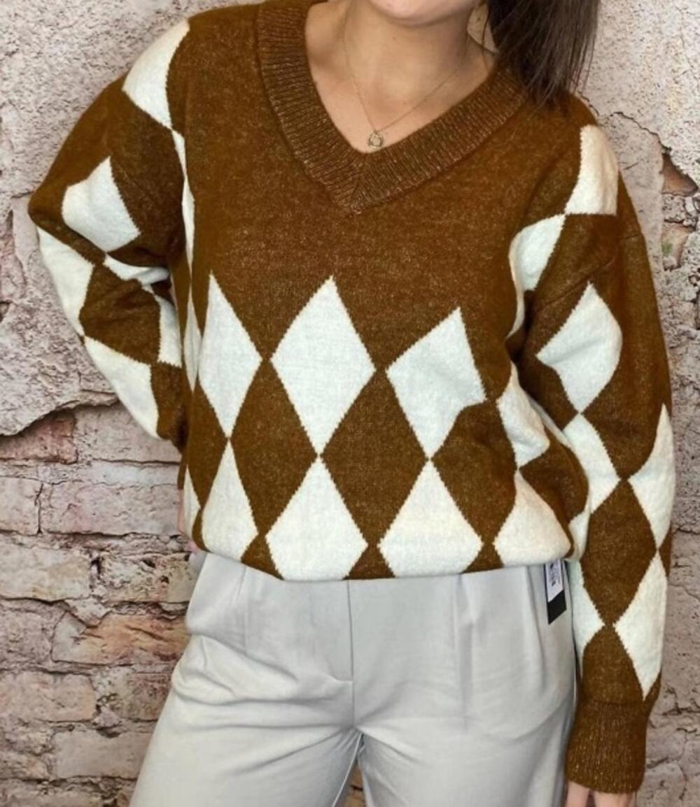 150 NWOT Moon River Argyle Sweater | Color Brown/White | Size Small
